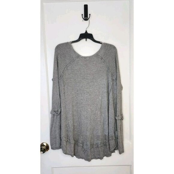 We The Free People Top Laguna Gray Waffle Knit Thermal Tunic Sz Medium - Picture 2 of 4